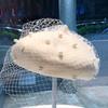 Wool beret women, mesh pearl pumpkin hat spring and autumn fashion British retro painter hat versatile