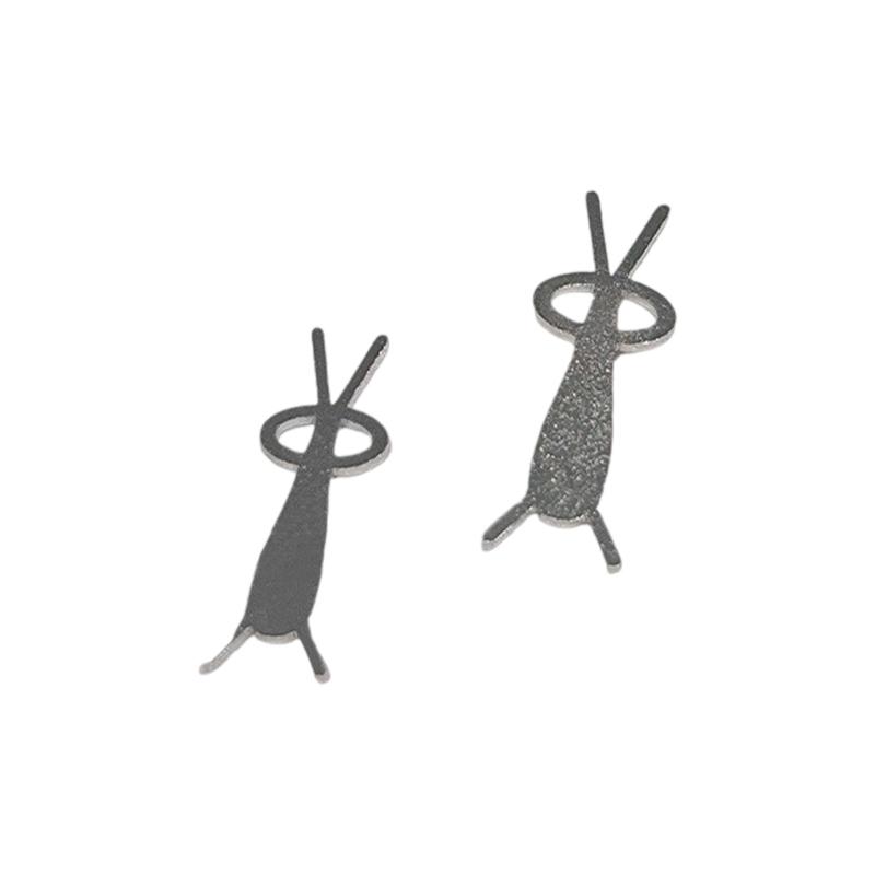 

2Pcs Professional Rabbit Shaped Magnet Guides Create Bear Cats Eye Effect Magnetic Nail Art For Gel Polish Application