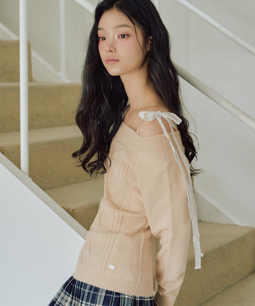 ZEROPLANET Rudy Off-Shoulder Knit [Caramel]