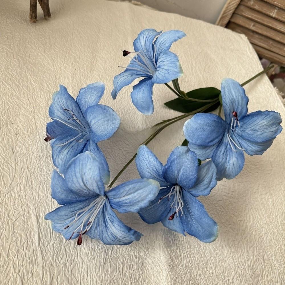White Artificial Lily Flowers 5-head Simulation Decorative Bouquet  Indoor Decoration