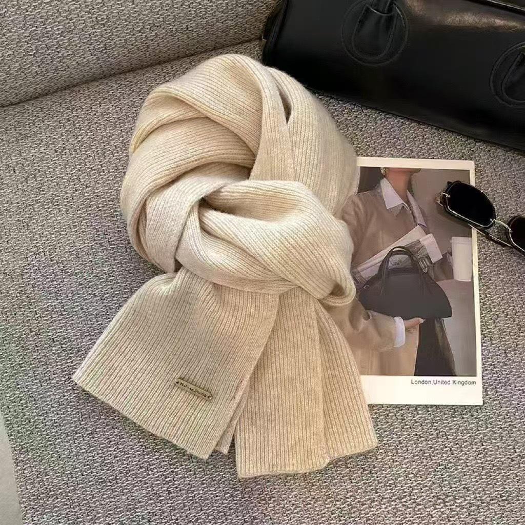 Korean-Style Houndstooth Knitted Round Neck Scarf - Warm, Versatile, Trendy Autumn/Winter Accessory