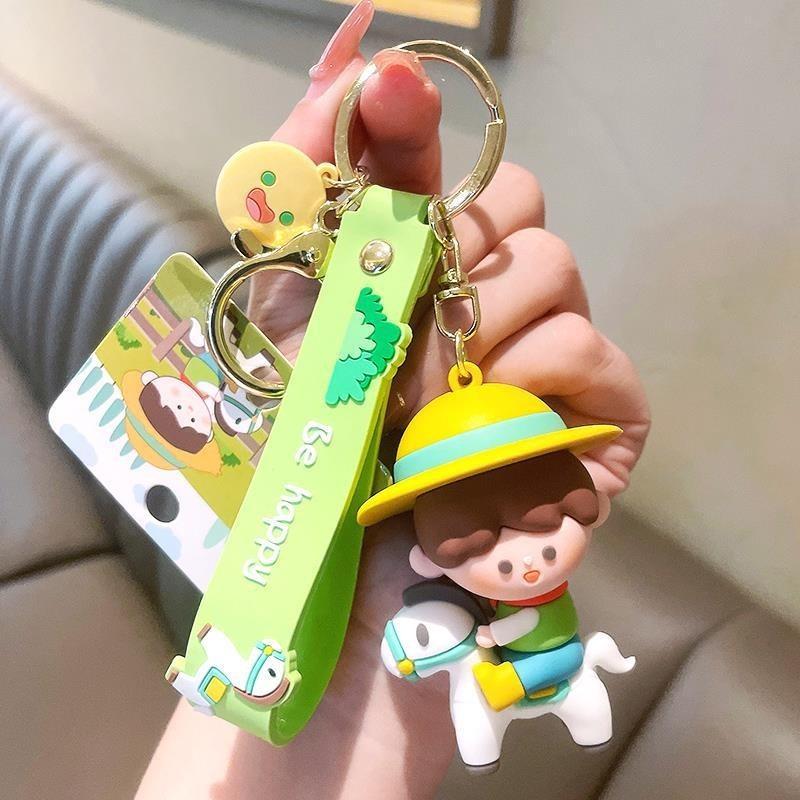 Fashionable Cartoon Keychain Stylish Couple Accessory Perfect Gift For All Occasions