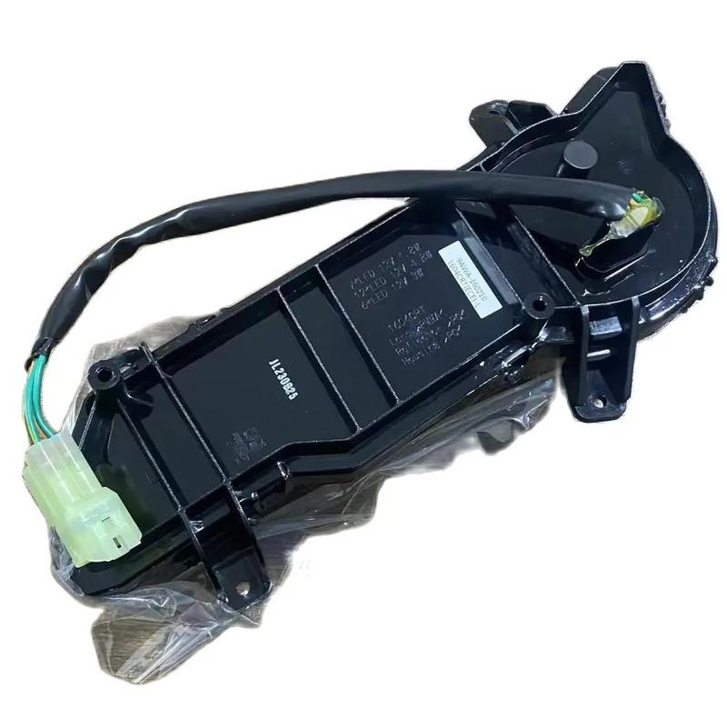 ORIGINAL Package LEFT Or Right TAILLIGHT Assy 9AWA-160210 9AWA-160220 For C F 800CC 800XC 850 X8H.O. CF800ATR-3 CF800AU-2A