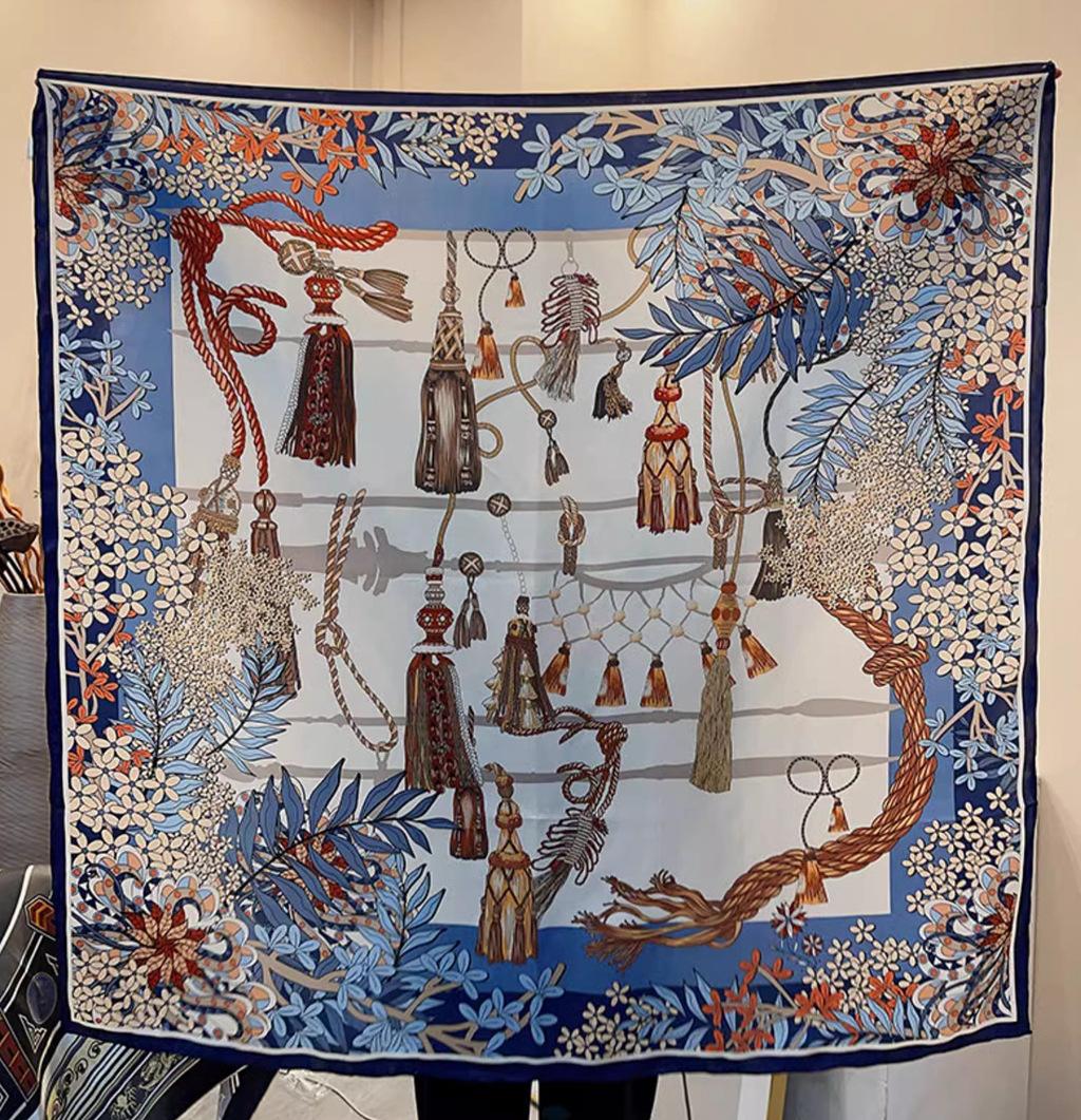 

Suhang Silk Scarf 110 Silk Double Crepe Large Square Scarf Sun Protection Breathable Mulberry Silk Shawl Scarf Versatile 108X108CM