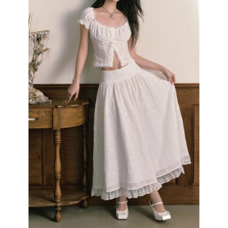 Bai Zhi Jasmine French style Palace Style Temperament Design Sense Gentle Atmosphere Sense Top + Lace Skirt Two-piece Set