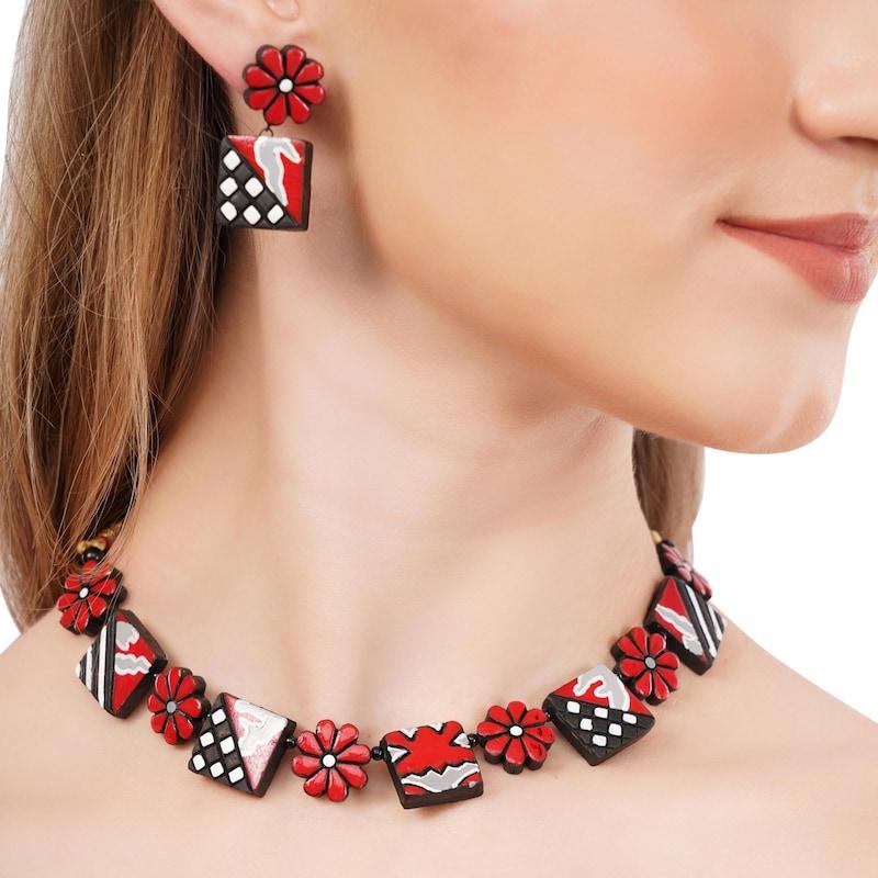 

Набор терракотовых украшений ручной работы: Чокер и серьги-пусеты