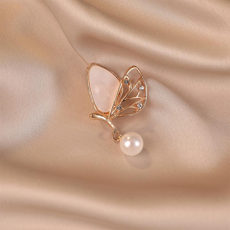 Butterfly Musical Note Brooch Fashionable Retro Corsage Clothing Pin Anti-Exposure Accessory