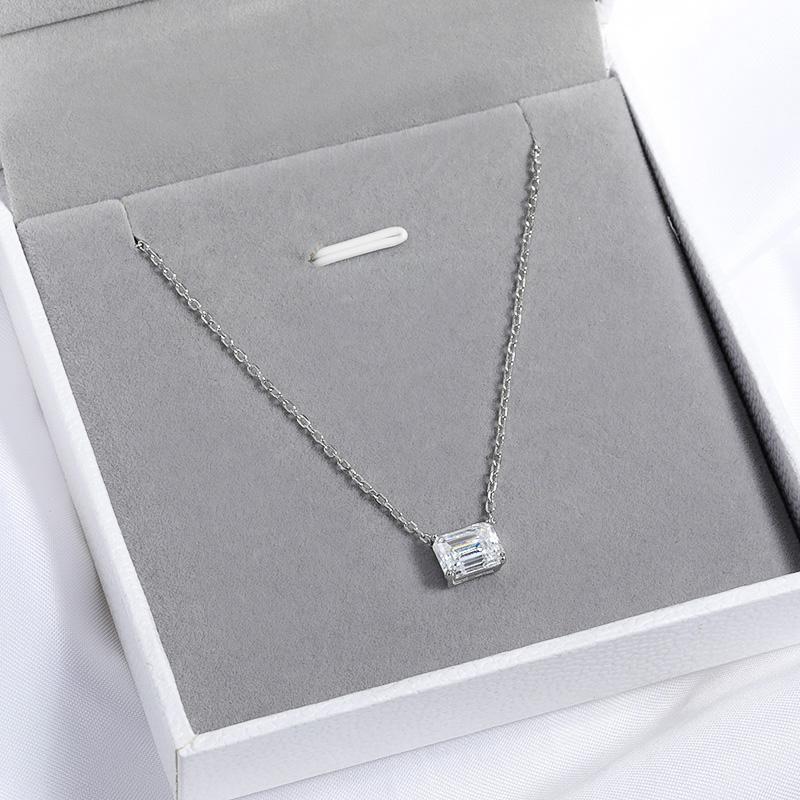 Smyoue 1-3CT Solitaire Moissanite Necklace for Women Emerald Cut Lab Diamond Wedding Female Necklace 925 Sterling Silver Jewelry