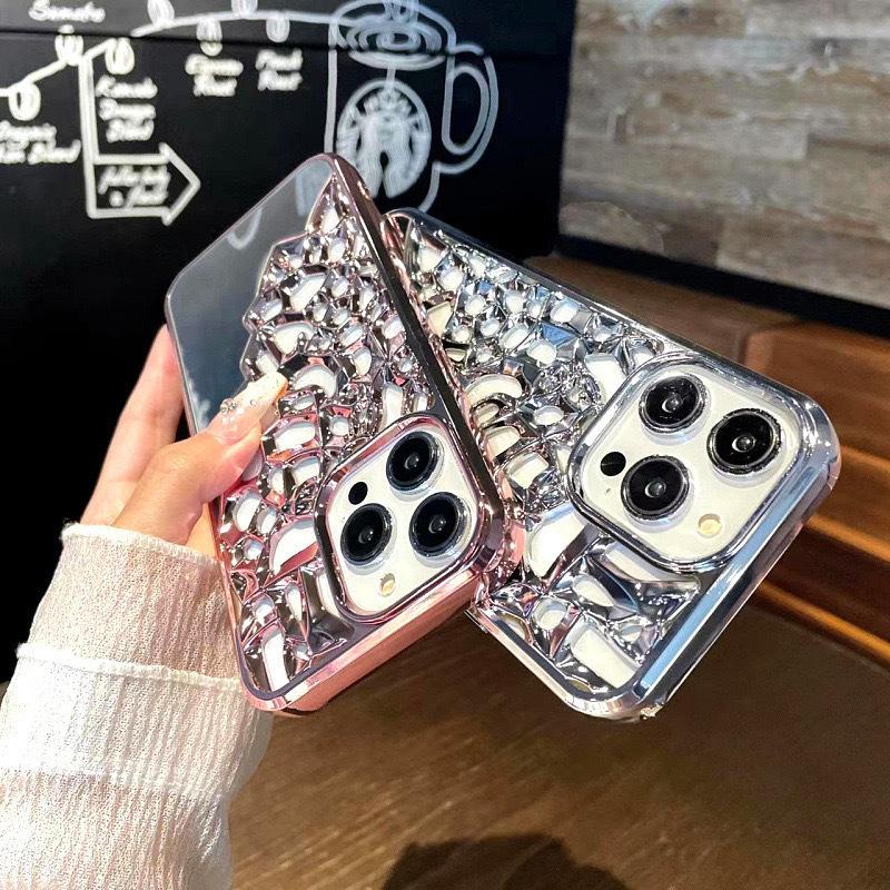 Anwendbar auf iPhone 15 Galvanisiertes Hohl Kühlende Handyhülle 16pro Kommt mit Schminkspiegel 14/13 Vollständig umschließende Schutzhülle