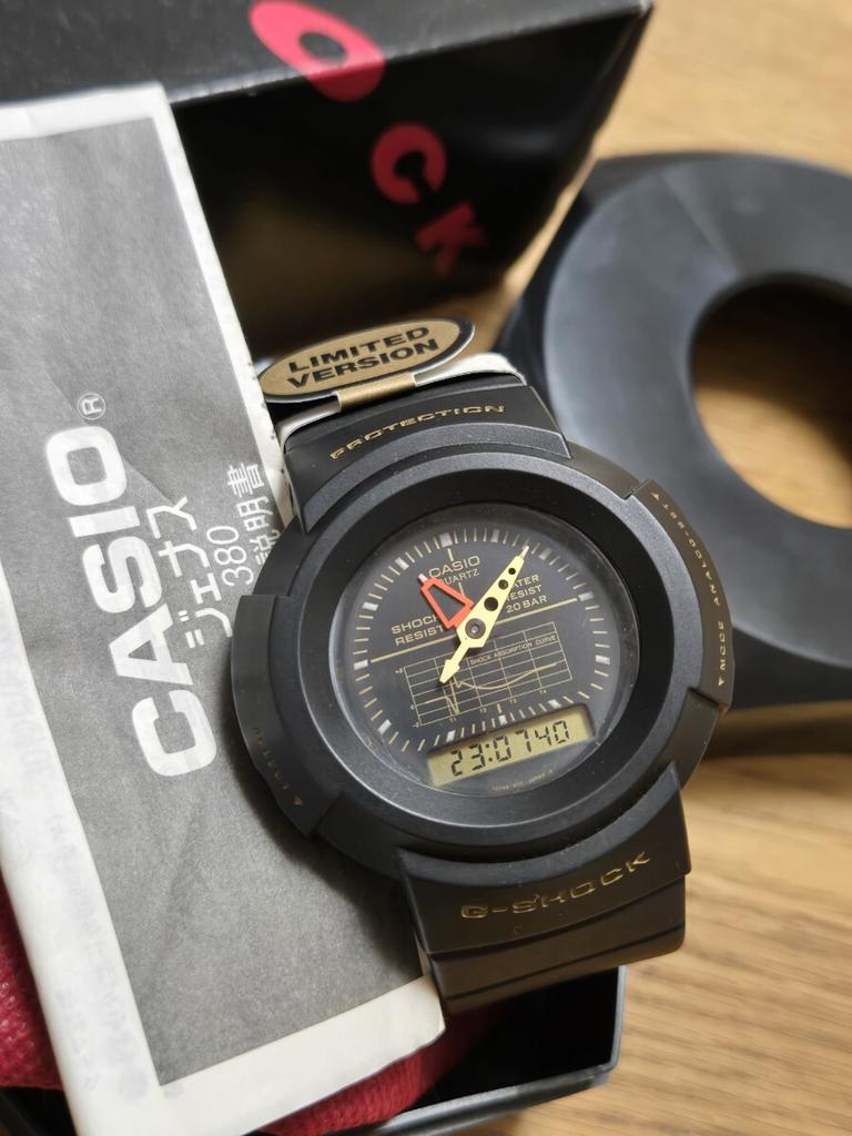 CASIO 1993 First Generation Analog Graph A Reliable with, One Release, G-SHOCK AW-500G-1E.