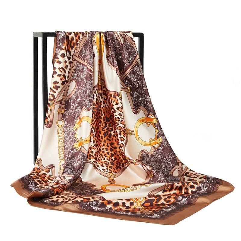 Europe And America Square Shawls Four Seasons Popular Silk Scarves Luxury Style Sunscreen Kerchief New Fashion 90X90CM Headcloth