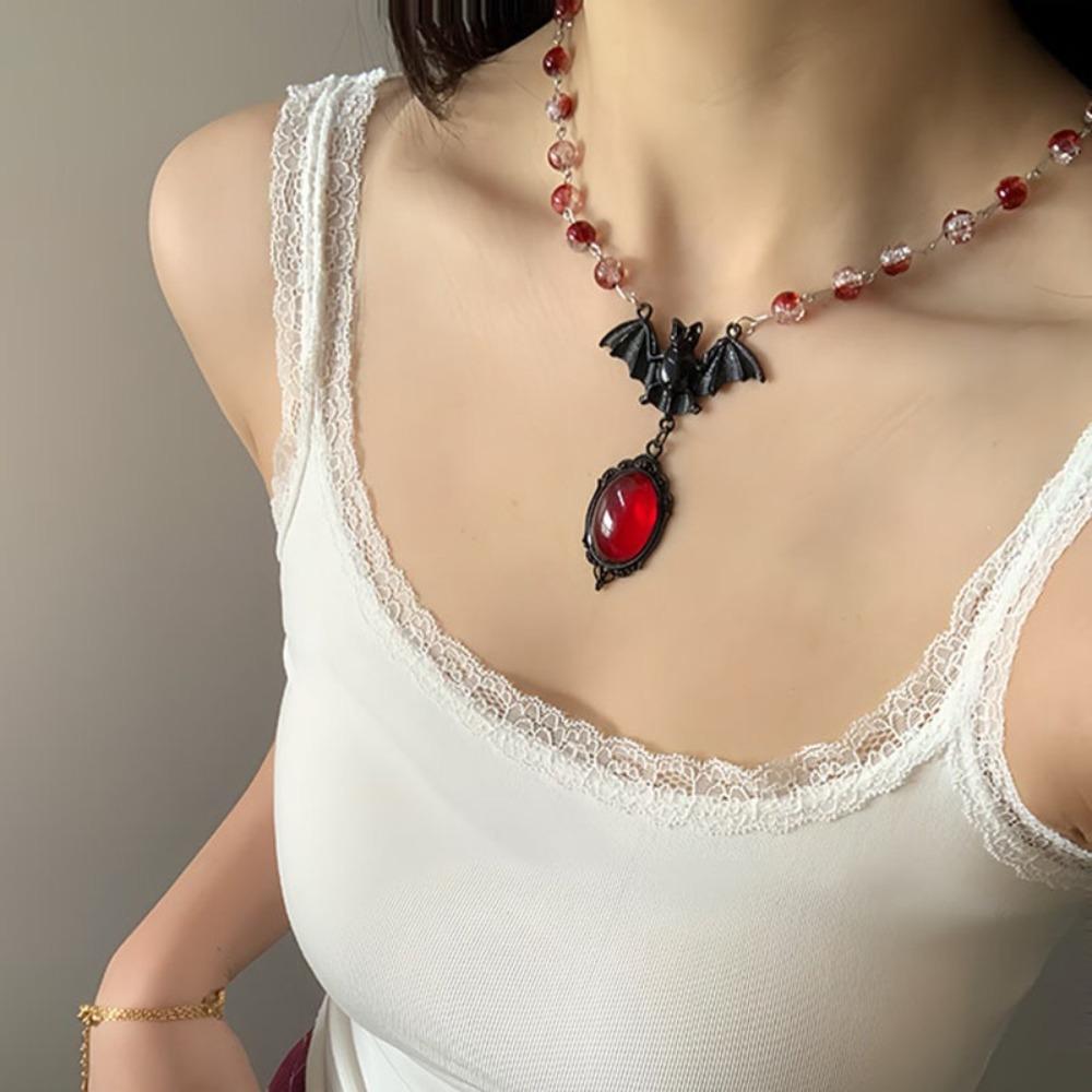 Punk Temperament Black Bat Blood-colored Crystal Pendant Round Bead Necklace for Women Halloween Party Gothic Vampire Jewelry
