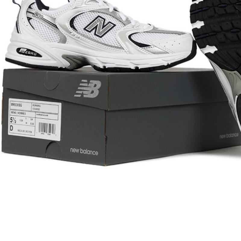 New Balance Sneakers 530