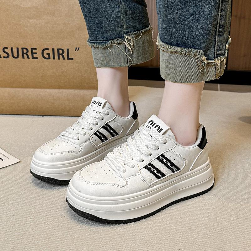 Casual Board Shoes Female Ins Students Heightening Platform Sports Shoes Spring New Fashion