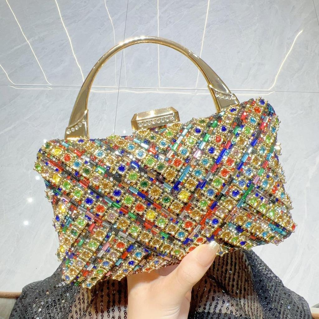 Retro European-American Full Diamond Clutch: Elegant Single Shoulder Crossbody Bag for Socialites and Evening Events