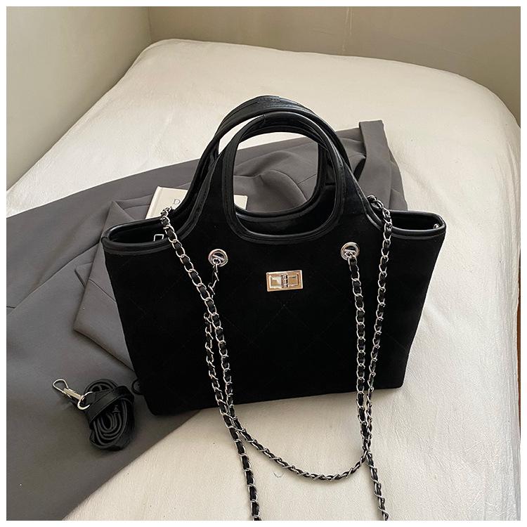 New small fragrance style diamond check chain tote bag retro large capacity color-blocking high-end sense shoulder bag foreign style handbag