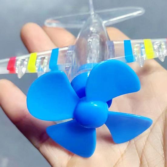 Opptrekkbart Lekefly med LED-lys Enkelt oppsett Vinddrevet Bilpynt Elektrisk Bil Styreanheng Gave til Luftfartsentusiaster