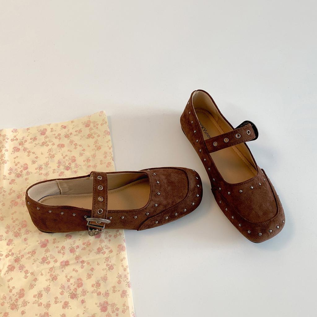Queen Fan retro black flat-bottomed shallow mouth single shoes women's 2025 new autumn skirt soft-soled Mary Jane shoes