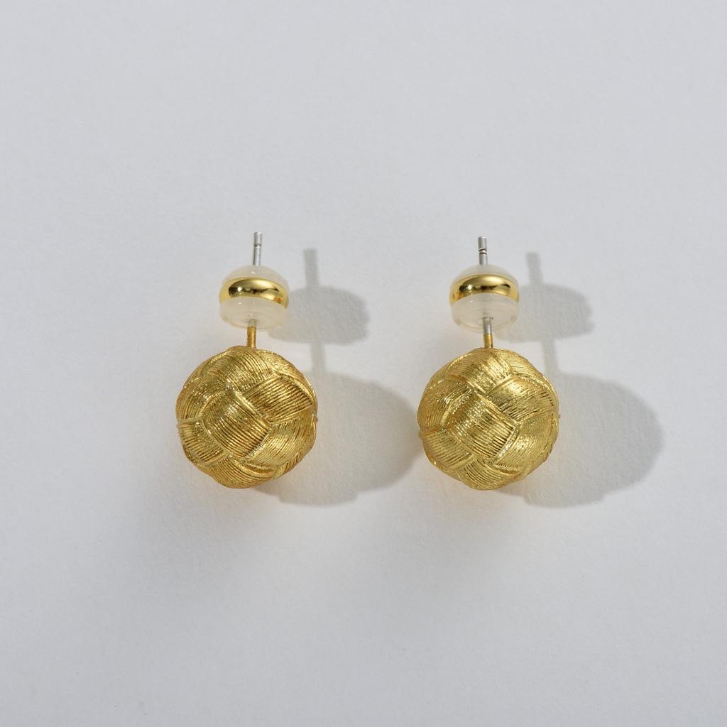Trendy New Product Retro Fashion Simple Matte Brushed Woven Ball S925 Silver Needle Stud Earrings Niche Temperament Earrings