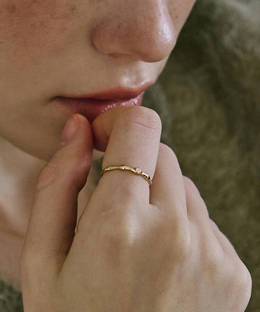 Akarki 14K Melt Ring