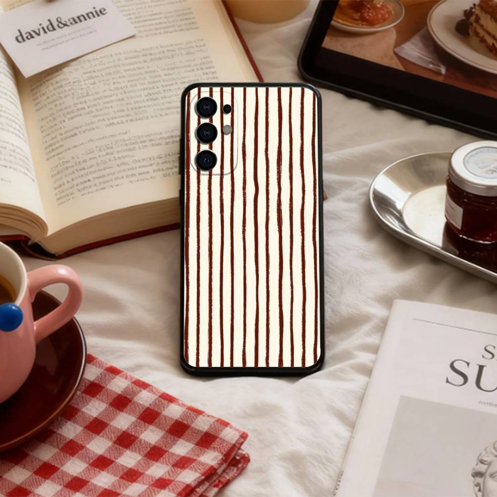 B-Burgundy W-White Stripe    Phone Case For Samsung S 25,24,23,22,30,21,10,9,Ultra,Plus,Lite,FE,4,5 G Soft Black Case