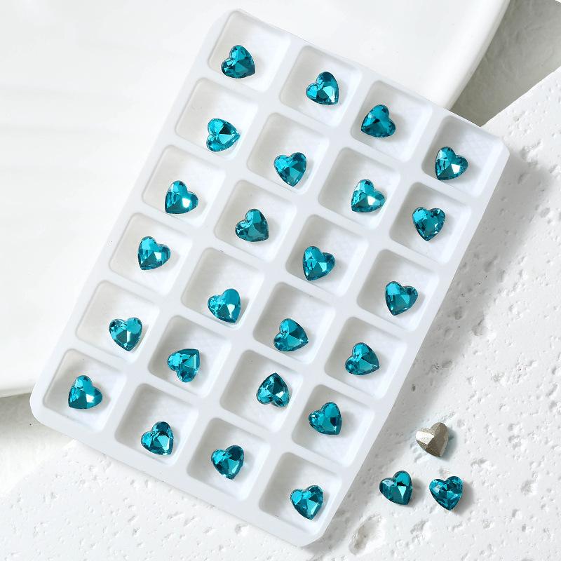 

Голубое озеро, изогнутое сердце, топор, любовь, маникюр, бриллиантовый цвет, супер вспышка, K9, заостренное дно, украшение для ногтей