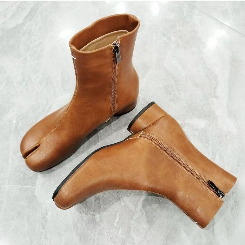 Split-toed pig's trotters women's boots niche skinny thick heel retro side zipper chelsea boots medium tube martin boots short boots