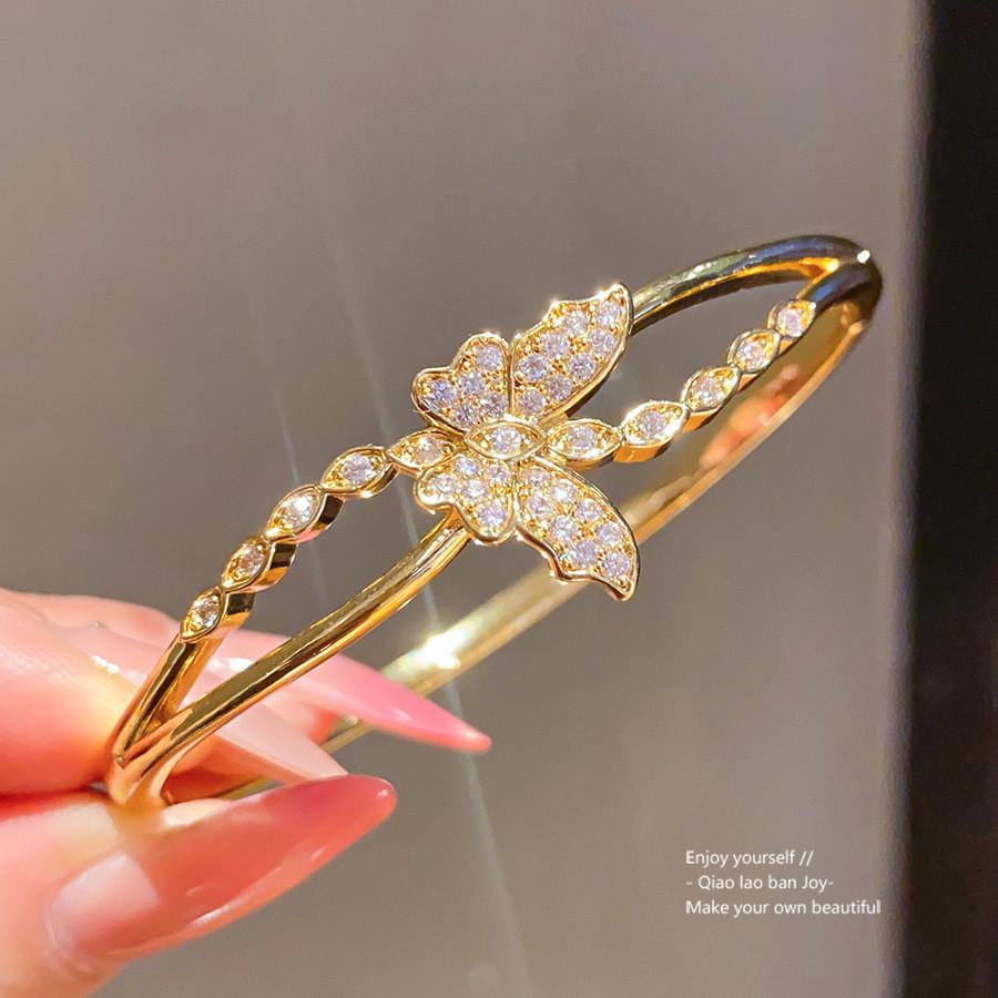 Fashion Butterfly Bracelet With 18k Gold Plating And Zirconia For Elegant Women