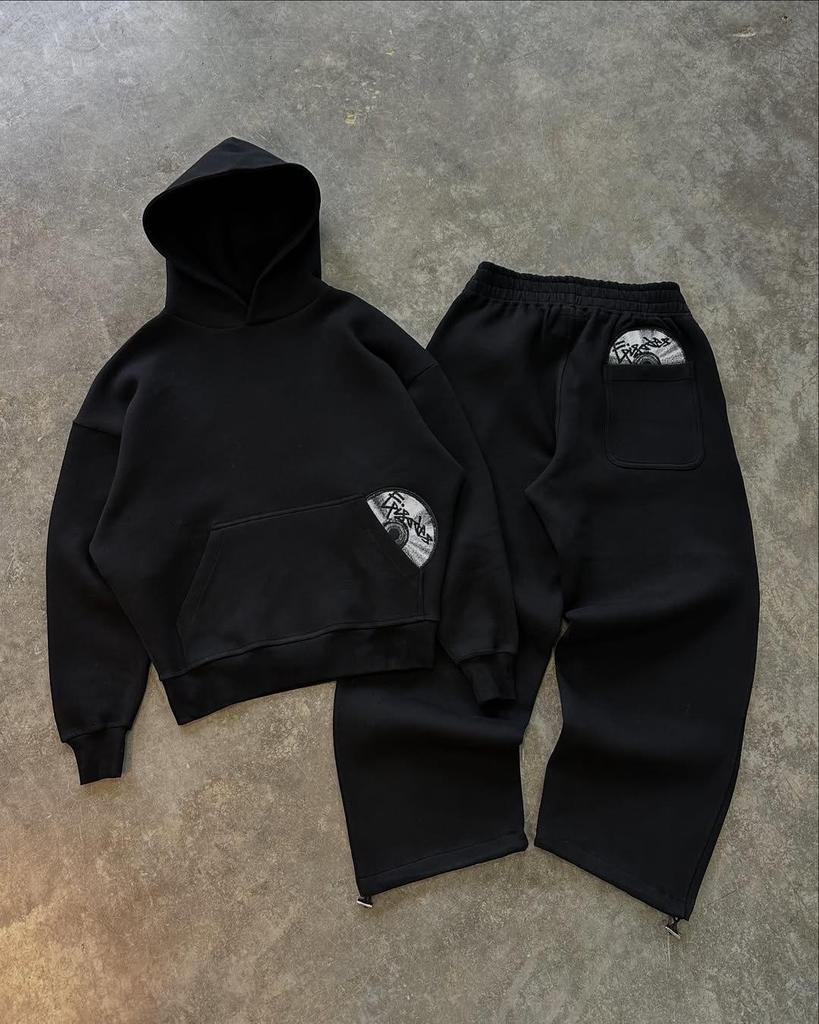 Vintage Print Hoodie and Sweatpants Set - Long Sleeve Streetwear