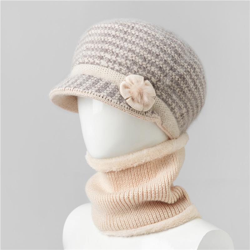 Autumn and winter hats Women's knitted hats Fleece warm wool hats Cold-proof cotton hats