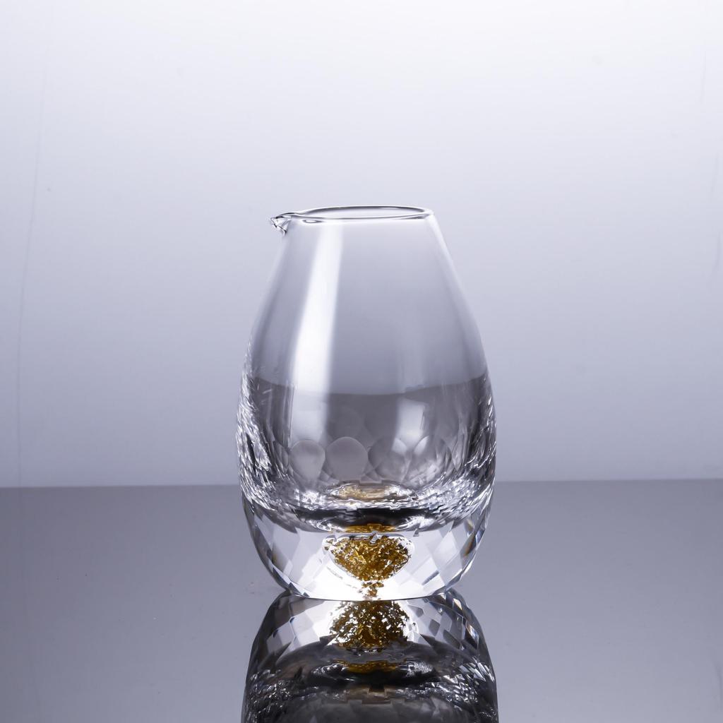 Crystal Baijiu Cups and Decanter Set - Luxury Glassware for Home and Bar Use