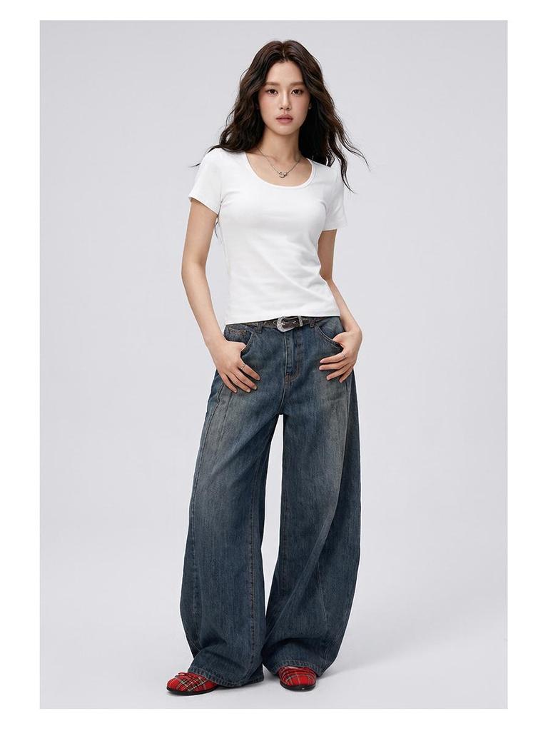 Women's Slim Fit U-Neck Short Sleeve T-Shirt - Flattering Pure Color, New Fashion Trend.