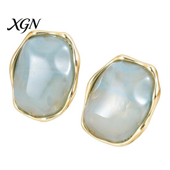 Gift for Her on Birthday 1 Pair Natural Healing Stone Stud Earrings Women, Gold Lightweight Daily Wear Plated Oval Resin Earrings, Faux Crystal
