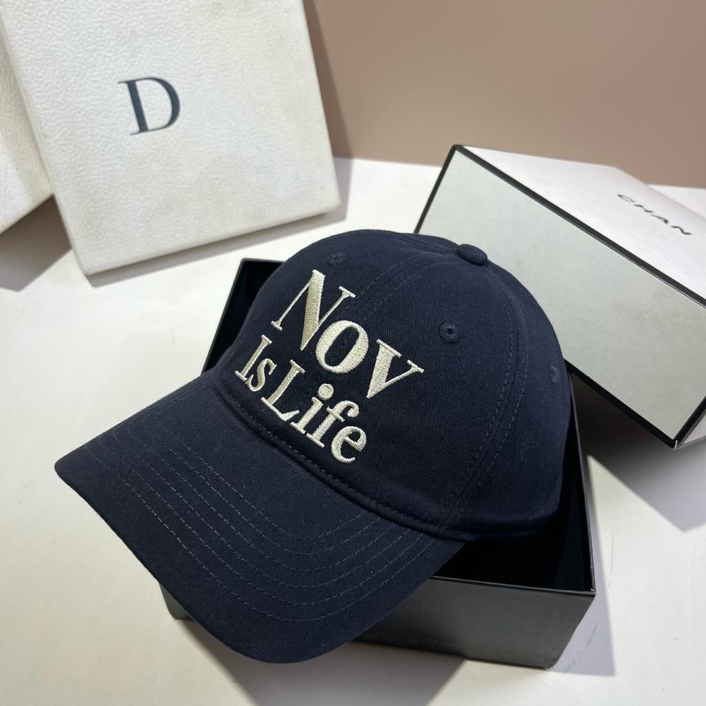 Guangzhou Alphabet Baseball Cap Simple Daily Versatile Age-Reducing Casual Cap Student Hat