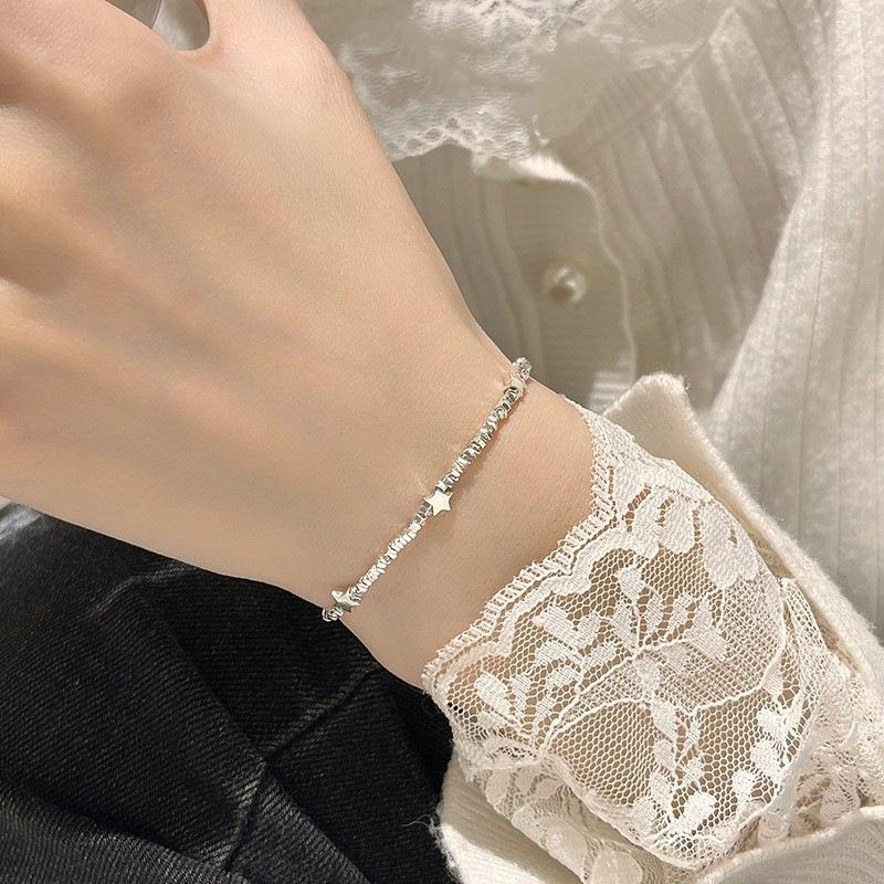 Exquisite Silver Flake Star Bracelet for Women - Layered Five-Pointed Star Design, Perfect Summer Jewelry Gift for Best Friend