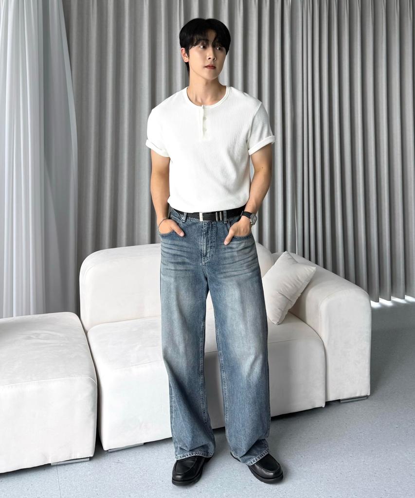 HYOJI 26 Ss Semi-Crop Waffle Henley Neck Short Sleeve T-Shirt (3 Colors)