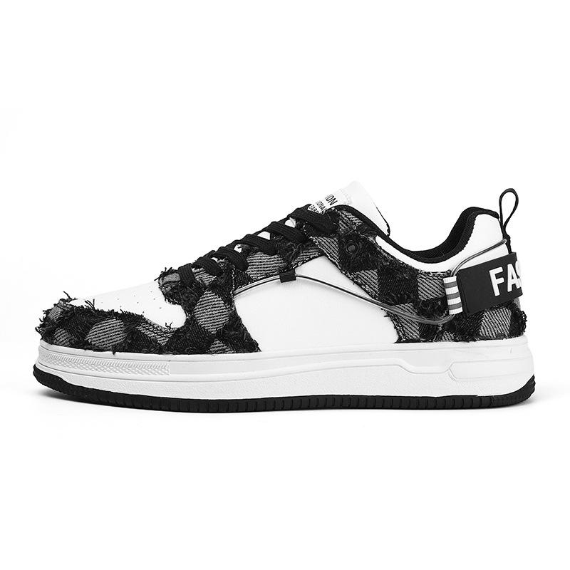 22 spring new black and white denim casual board shoes large size student sports shoes