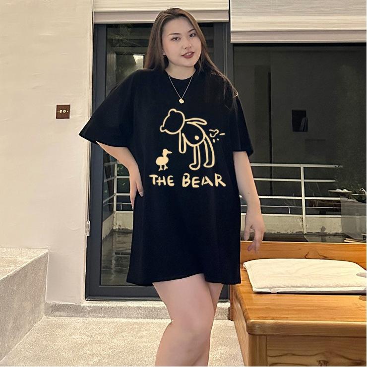 Summer Oversized Women's Blouse with Relaxed Style and Floral Print - A Slimming Top for A Couple of Friends or A Girl's Date. Short Sleeve.