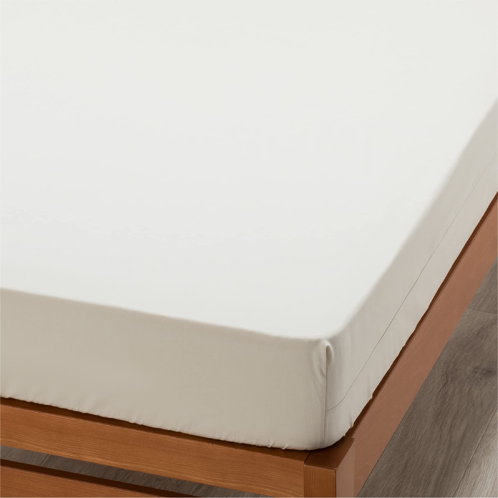 

Nishikawa Box Quick Easy to put on and slip Suitable for thicknesses up to PK03550099 [Nishikawa] Sheet, Sheet, Single, Washable, Skin-friendly 100% бежевый
