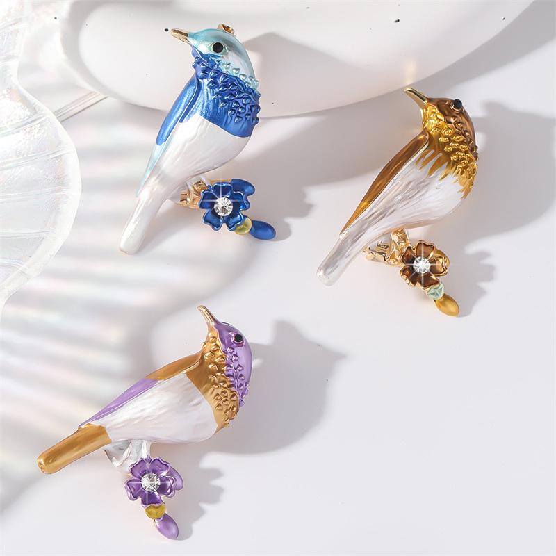 Fashion Animal Enamel Bird Shape Brooches For Women Clothing Coat Jewelry Party Accessries Gifts