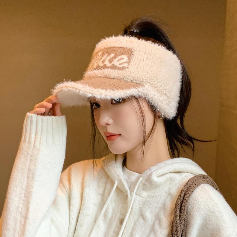 New Autumn and Winter Knitted Hat Women's Fashion Letter Baseball Cap Outdoor Cycling Warm Ear Protection Plush Duck Cap