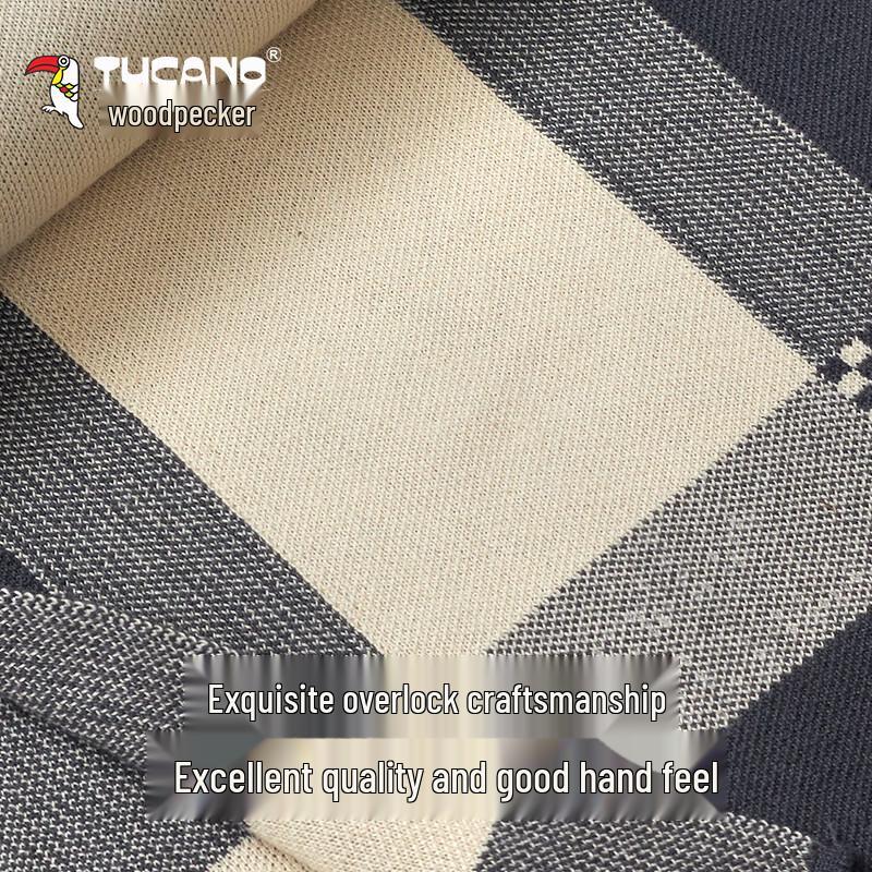 Tucano Men's Classic Plaid Knitted Winter Scarf