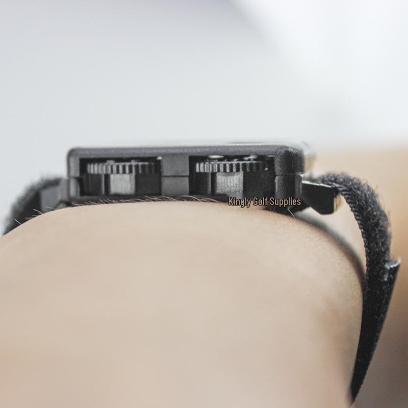 Compact Golf Watch Scorer - Portable Manual Scorekeeper