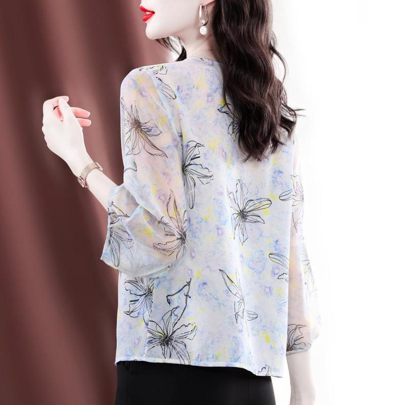 Female Spring/Summer New Korean Chiffon Shirt Top Fashion 3/4 Sleeve Printed Lace Up Bottoming Blouse S-4XL