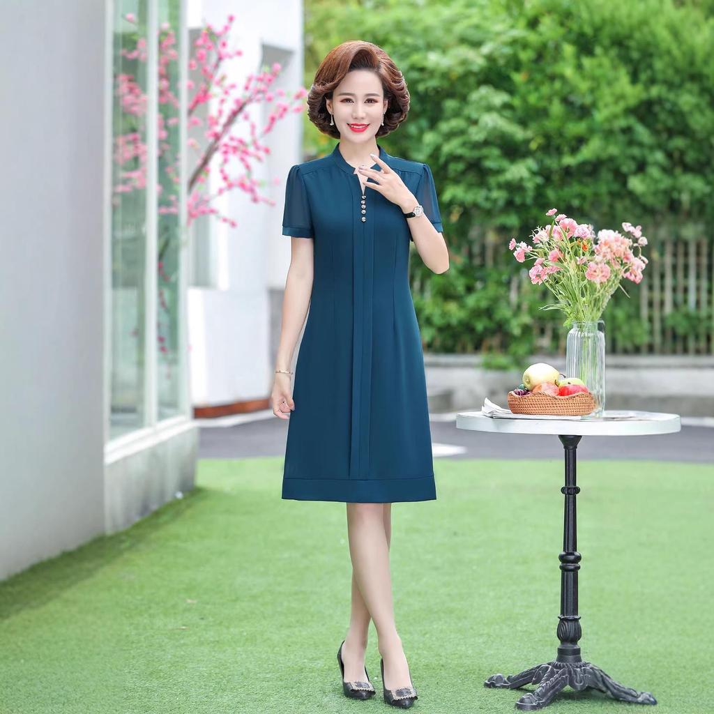 Stylish Summer Short-Sleeved Knee-Length Dress for Middle-Aged Women 2026