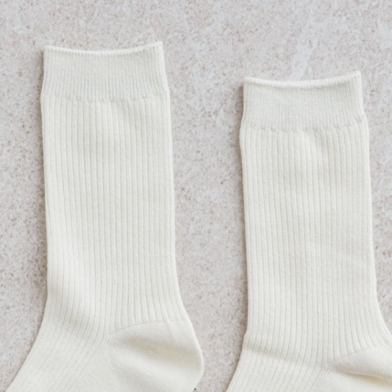 Monfoot Women S Warm Ribbed Long Neck SockS White