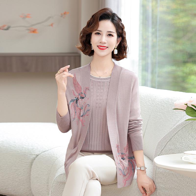 

Mother s Short-Sleeved Cardigan & T-Shirt Set - Fashionable Knit Two-Piece for Middle-Aged Women, Ideal for Spring & Autumn 3XL (recommended 120-135 jin) світло-фіолетового кольору