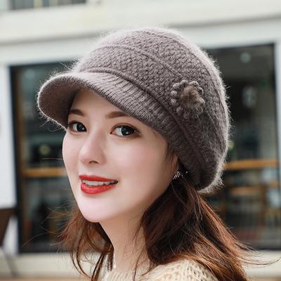 Middle Aged and Elderly Warm Hats Women's Knitted Yarn Hat Ear Protection Warm Duck Tongue Hats, Winter Windproof Hats