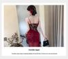 Sinnliches rotes Spitzen-Taillenbetonendes Camisole Abendkleid