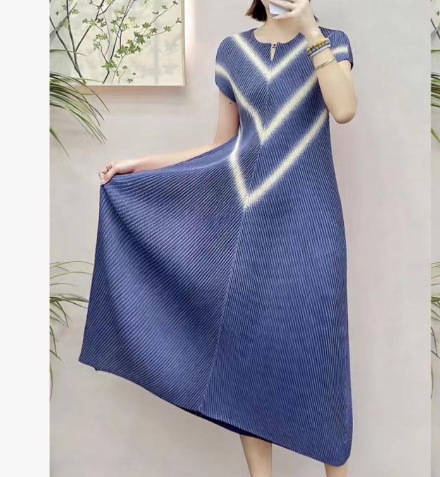 Spring Floral Pleated A-Line Dress Jacket for Women - Plus Size